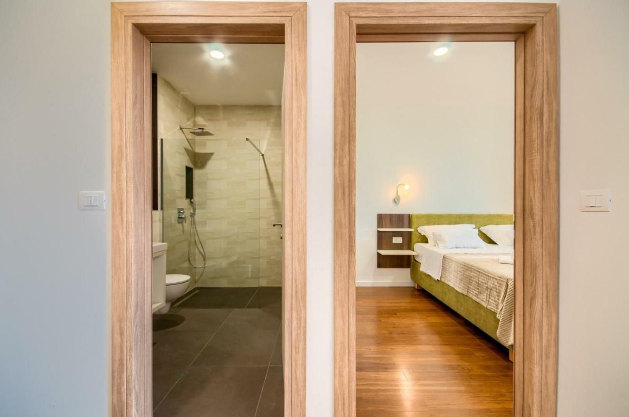 Rooms K&T Sea Side Luxury Pula Exterior photo