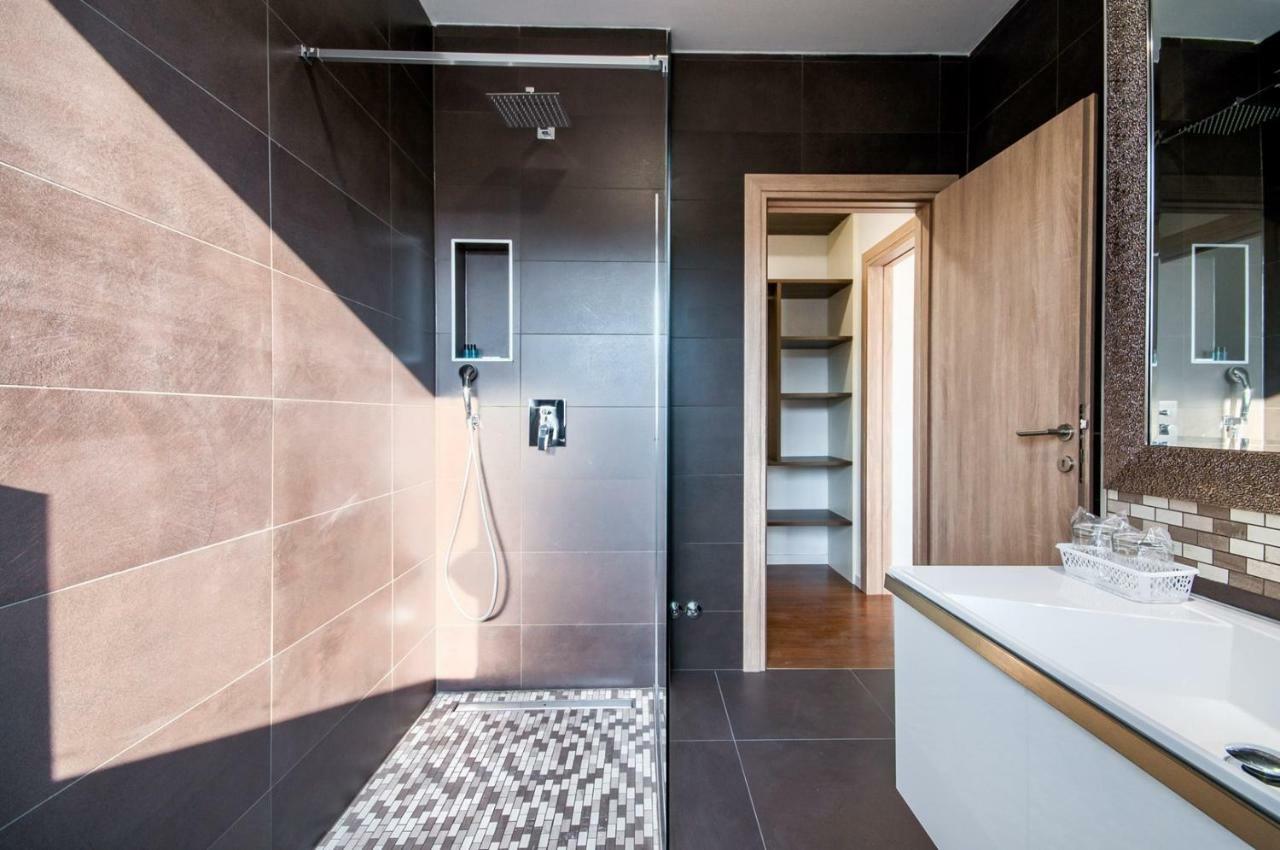 Rooms K&T Sea Side Luxury Pula Exterior photo